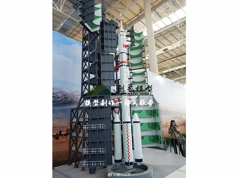 火箭衛星發射模擬塔架模型