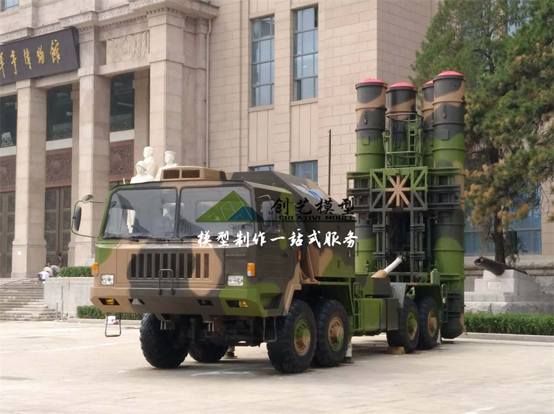 紅旗九防導彈車1：1模型
